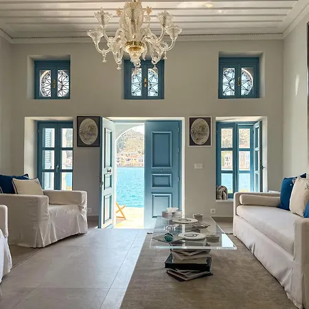 My Crown House, Kastellorizo Port Ferienhaus Meyísti