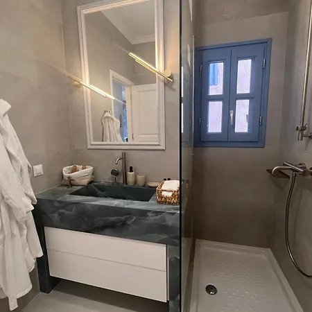 Holiday home My Crown House, Kastellorizo Port